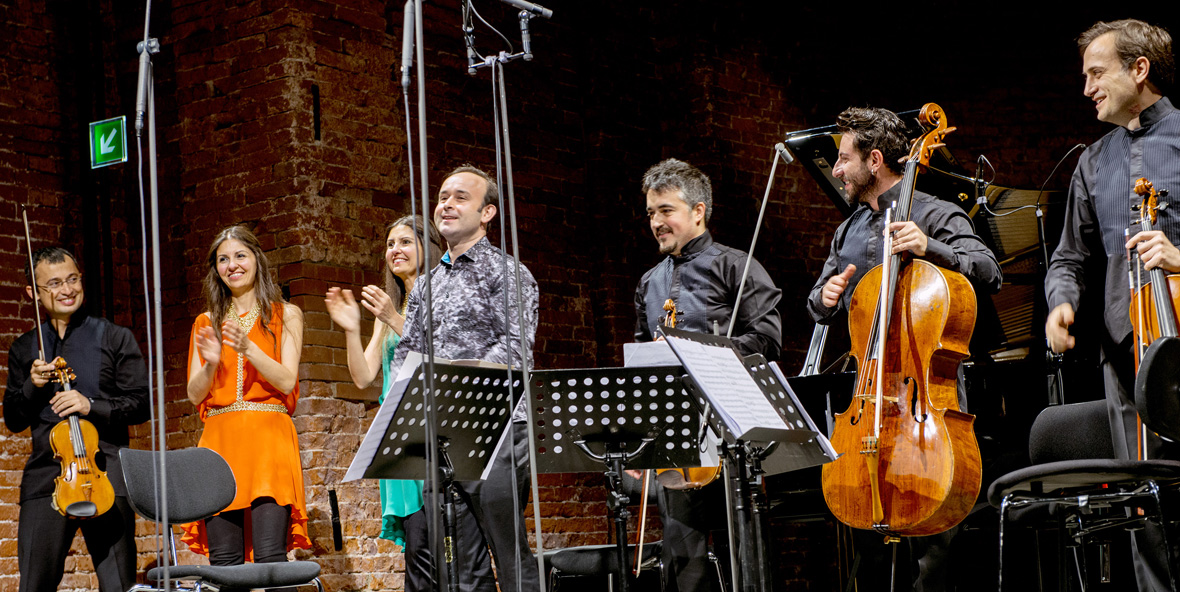 Klavierduo FERHAN & FERZAN ÖNDER BORUSAN QUARTET © Michel Neumeister